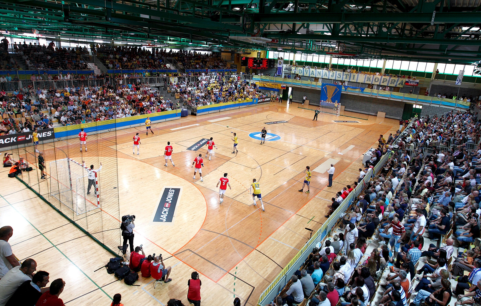 Arena Bonifika 6